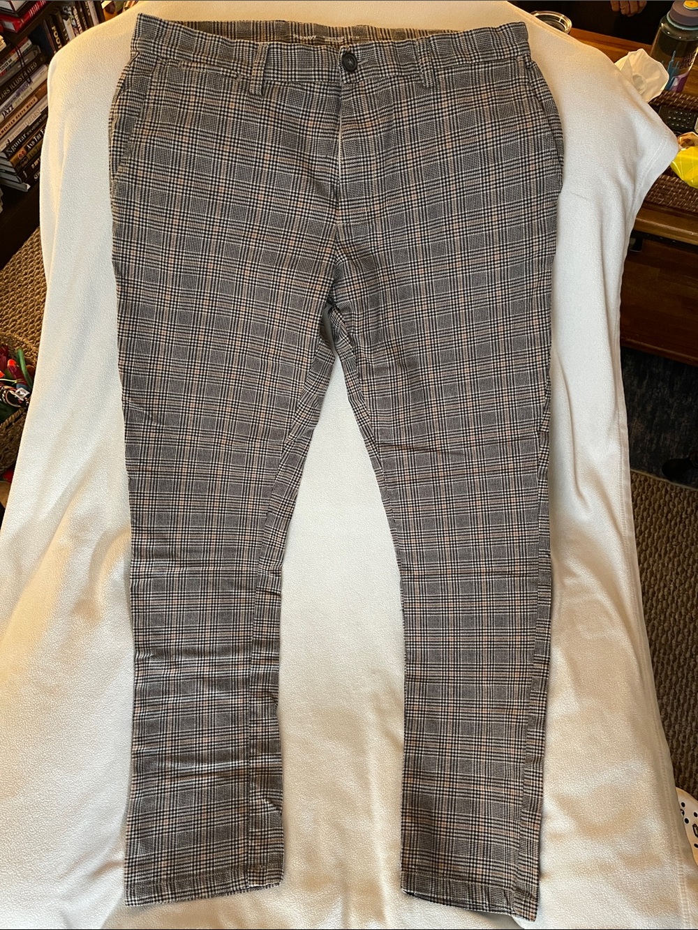 Old Navy Men's Grey Plaid Dress Pants 33-32